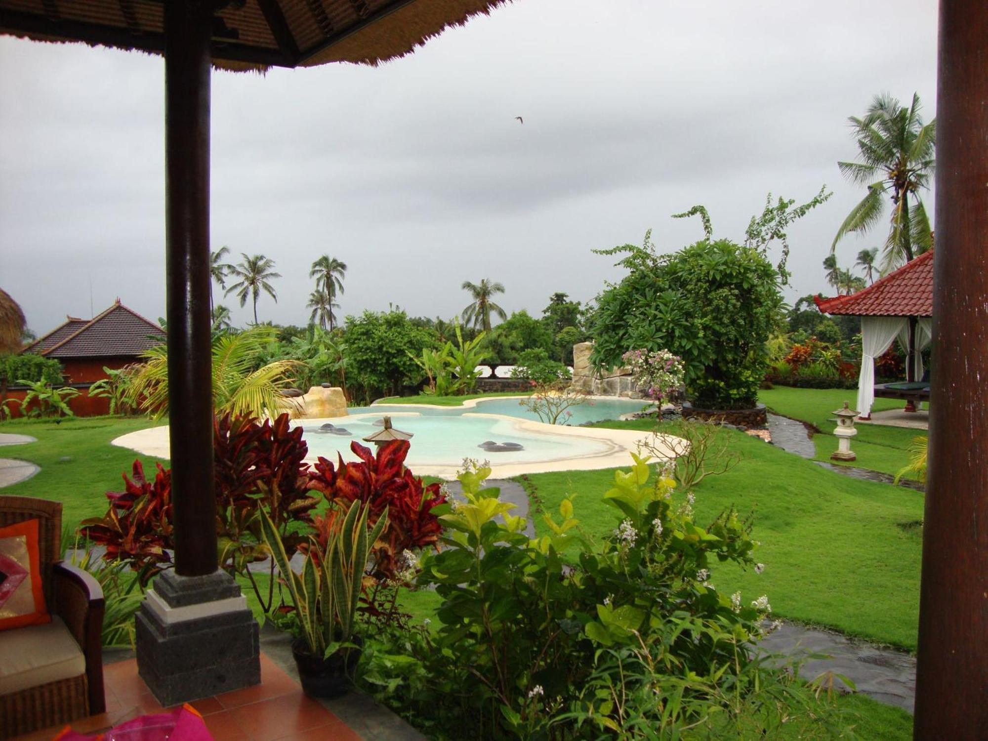 Villa Bali Pondok Jepang Lovina Екстериор снимка